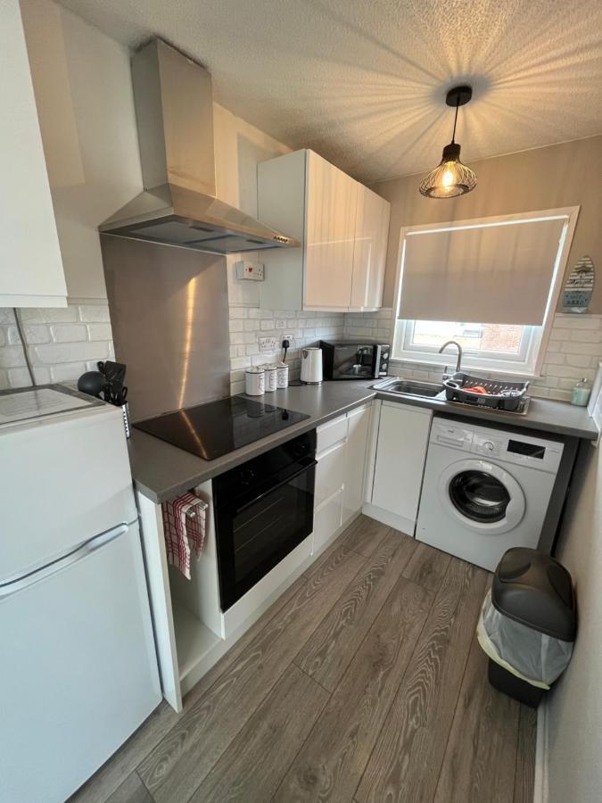 Holidayz, Chalet 58, Hemsby - Beautifully Presented Two Bed Chalet, Sleeps 4 With Free Wi-Fi Plus Pet Friendly 外观 照片